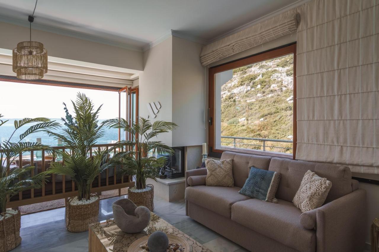 פלאקה Villa Almy מראה חיצוני תמונה